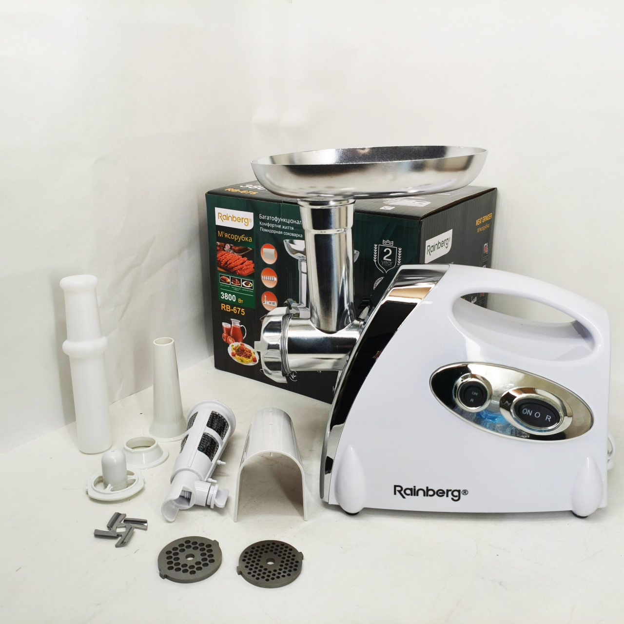 М'ясорубка Rainberg RB-675 3800Вт із соковижималкою, електрична з насадками для шатківниці White 3 М'ясорубка Rainberg RB-675 3800Вт із соковижималкою, електрична з насадками для шатківниці White - Зображення 3