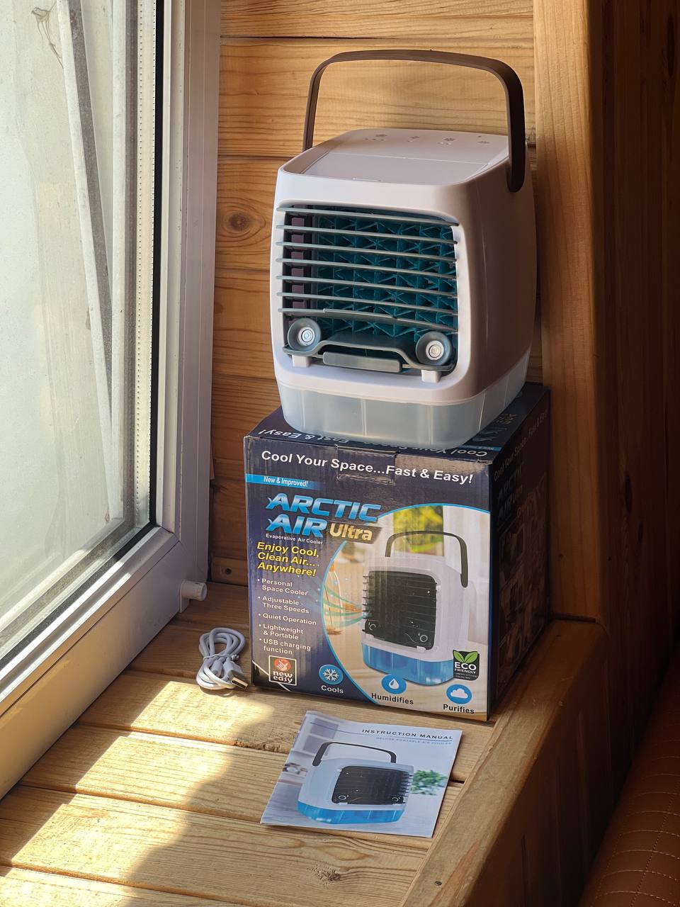 Портативний вентилятор USB з водяним охолодженням, розпилювач, Arctic air cooler AND XL-1375, зволожувач 4 Портативний вентилятор USB з водяним охолодженням, розпилювач, Arctic air cooler AND XL-1375, зволожувач - Зображення 4