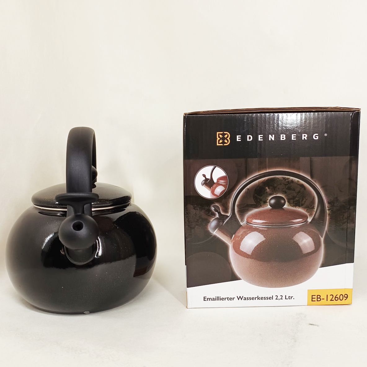 Емальований чайник Edenberg EB-12609 2.2л зі свистком Black - Зображення 4