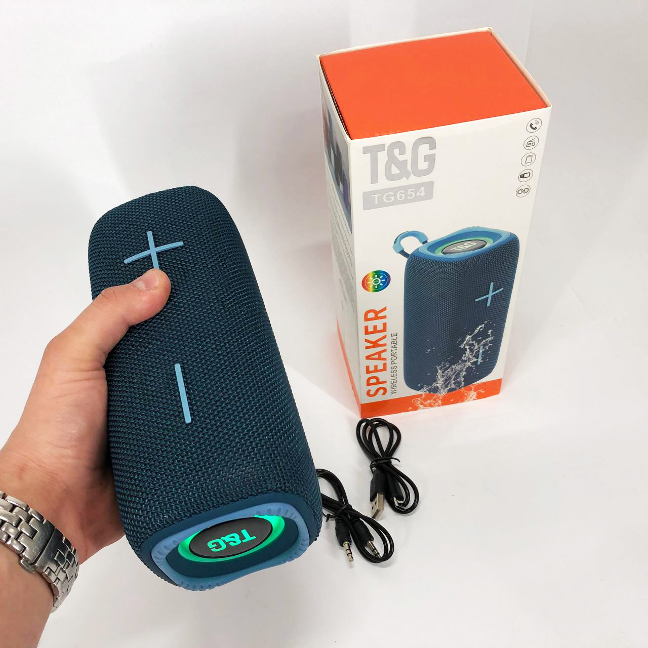 Портативна колонка Bluetooth TG654 8W з підсвічуванням, Акумуляторна колонка для музики. Колір: синій - Зображення 7