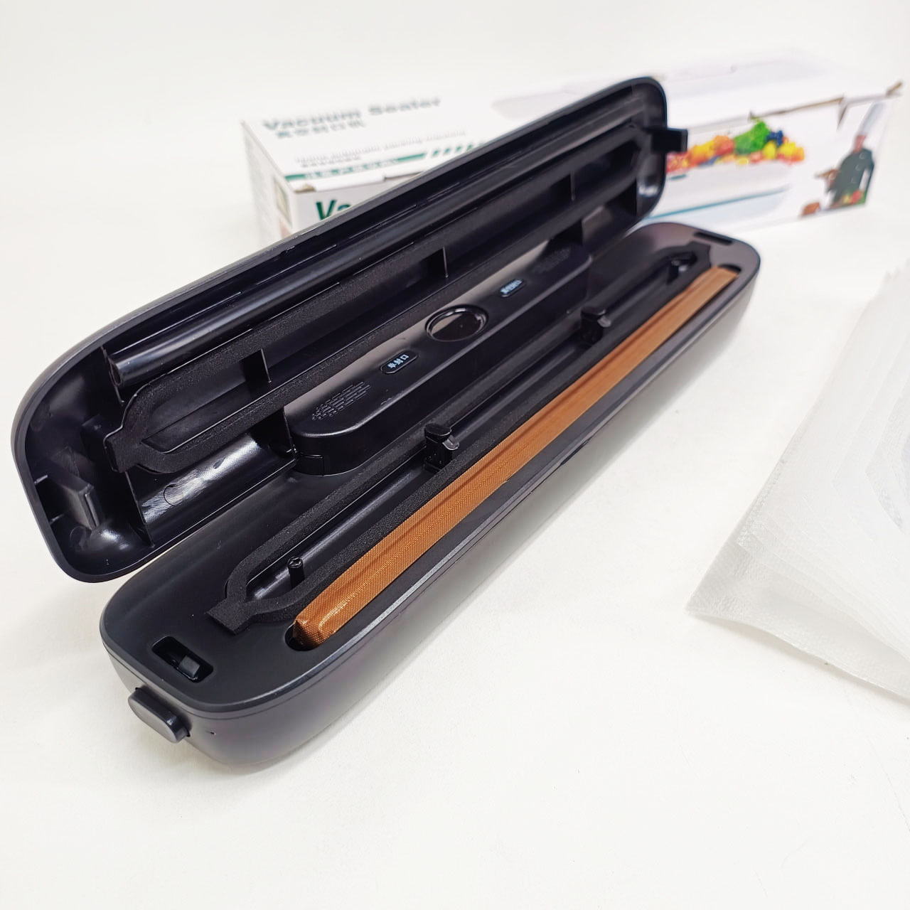 Вакуумний пакувальник автоматичний з дисплеєм Vacuum sealer NEW BLACK 1 Вакуумний пакувальник автоматичний з дисплеєм Vacuum sealer NEW BLACK