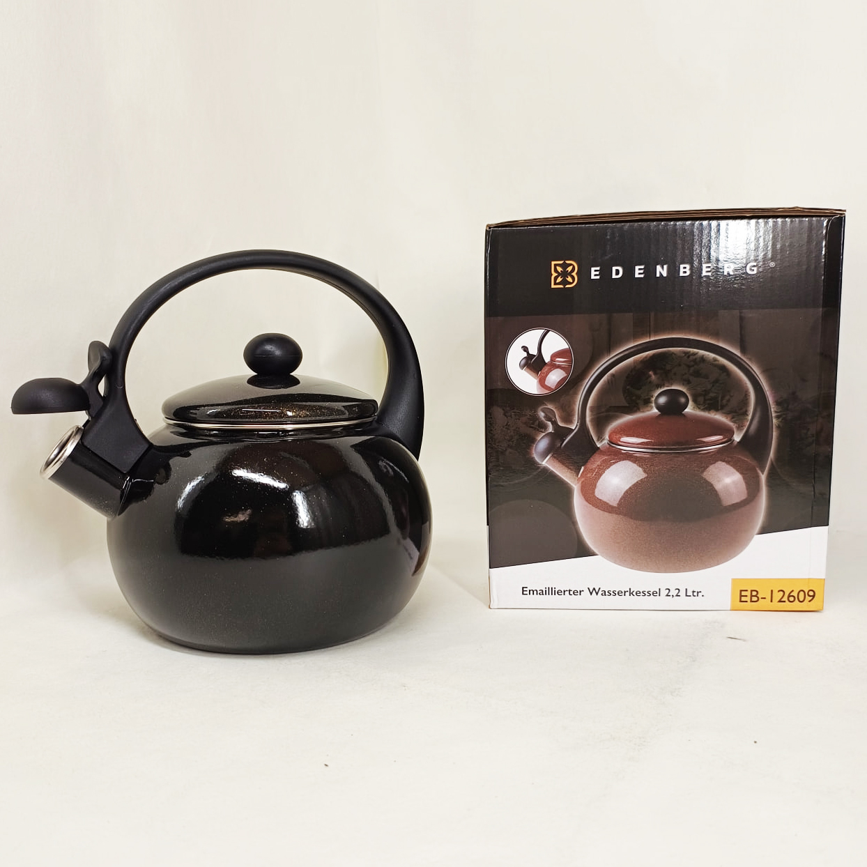 Емальований чайник Edenberg EB-12609 2.2л зі свистком Black - Зображення 6