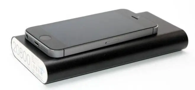Портативний зарядний пристрій Powerbank M8 20800 Silver, Gold, Black 4 Портативний зарядний пристрій Powerbank M8 20800 Silver, Gold, Black - Зображення 4