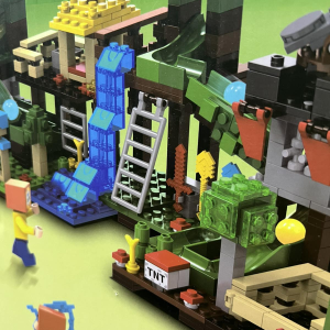 Конструктор лего My WORLD 410 деталей Lego