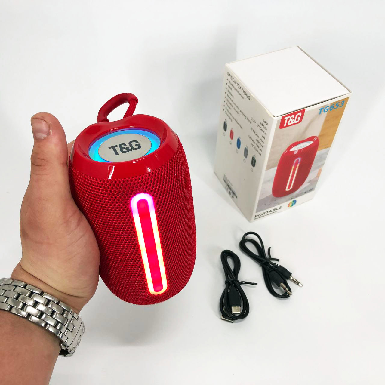 Портативна Bluetooth-колонка TG653 USB з ремінцем, потужна переносна акустична колонка. Колір: червоний 2 Портативна Bluetooth-колонка TG653 USB з ремінцем, потужна переносна акустична колонка. Колір: червоний - Зображення 2