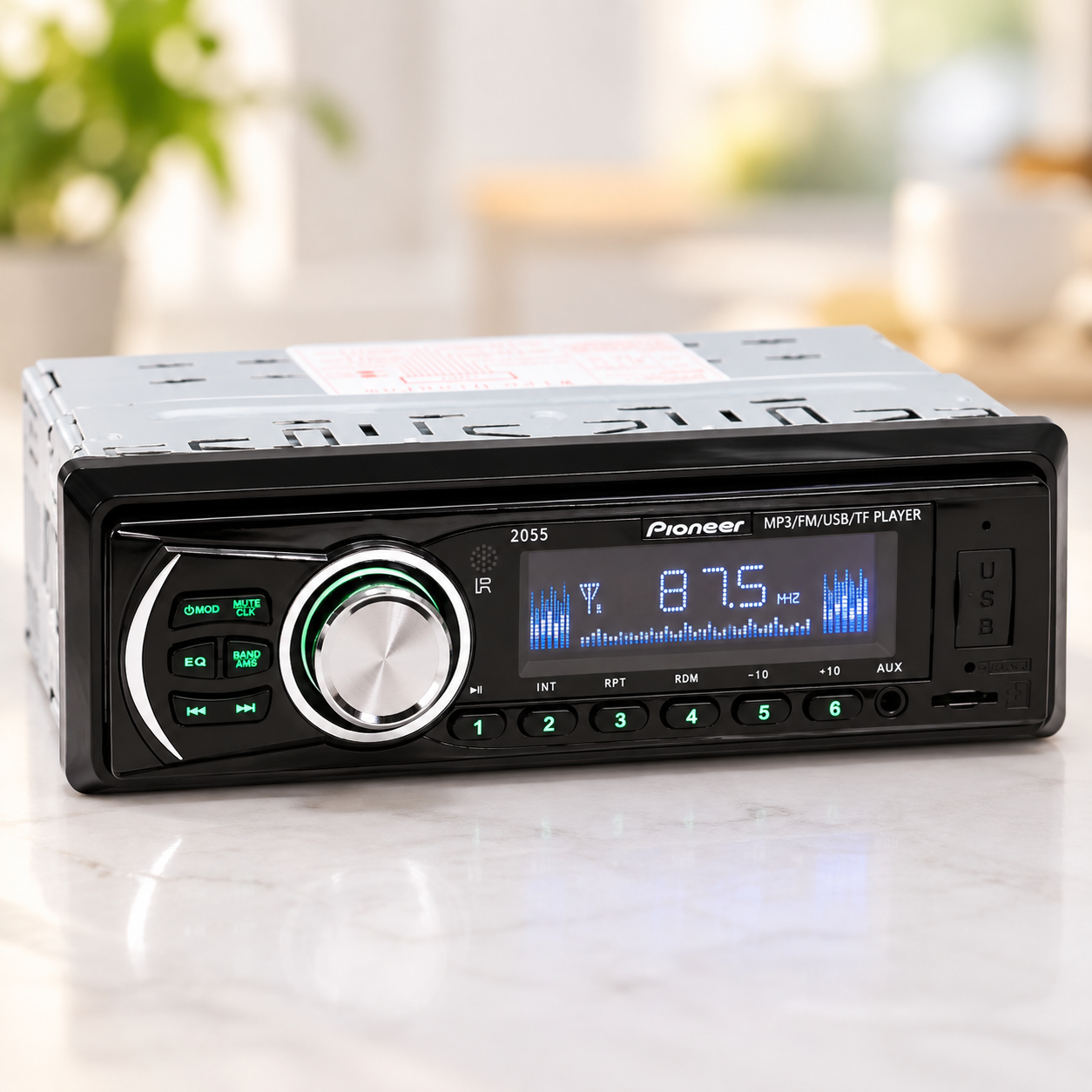 Автомагнітола 2055 ISO / Магнітола MP3+FM+USB+SD карти пам'яті +AUX 4x50W / Автомагнітола+пульт 1 Автомагнітола 2055 ISO / Магнітола MP3+FM+USB+SD карти пам'яті +AUX 4x50W / Автомагнітола+пульт